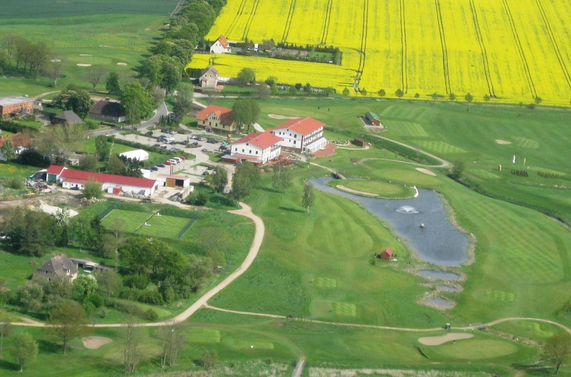Golfpark Strelasund Süderholz 외부 사진
