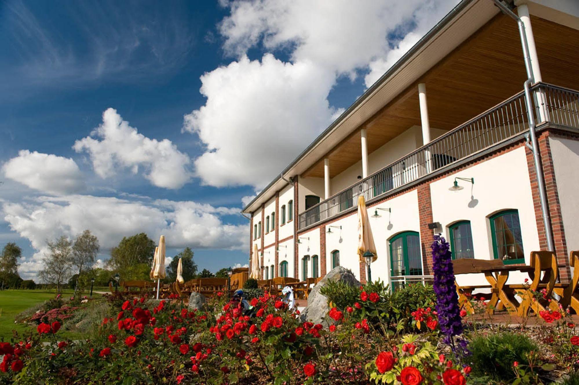 Golfpark Strelasund Süderholz 외부 사진